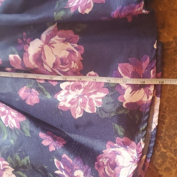 Sequin Hearts Floral Pleated Sz. 5 Skirt - Picture 10 of 11